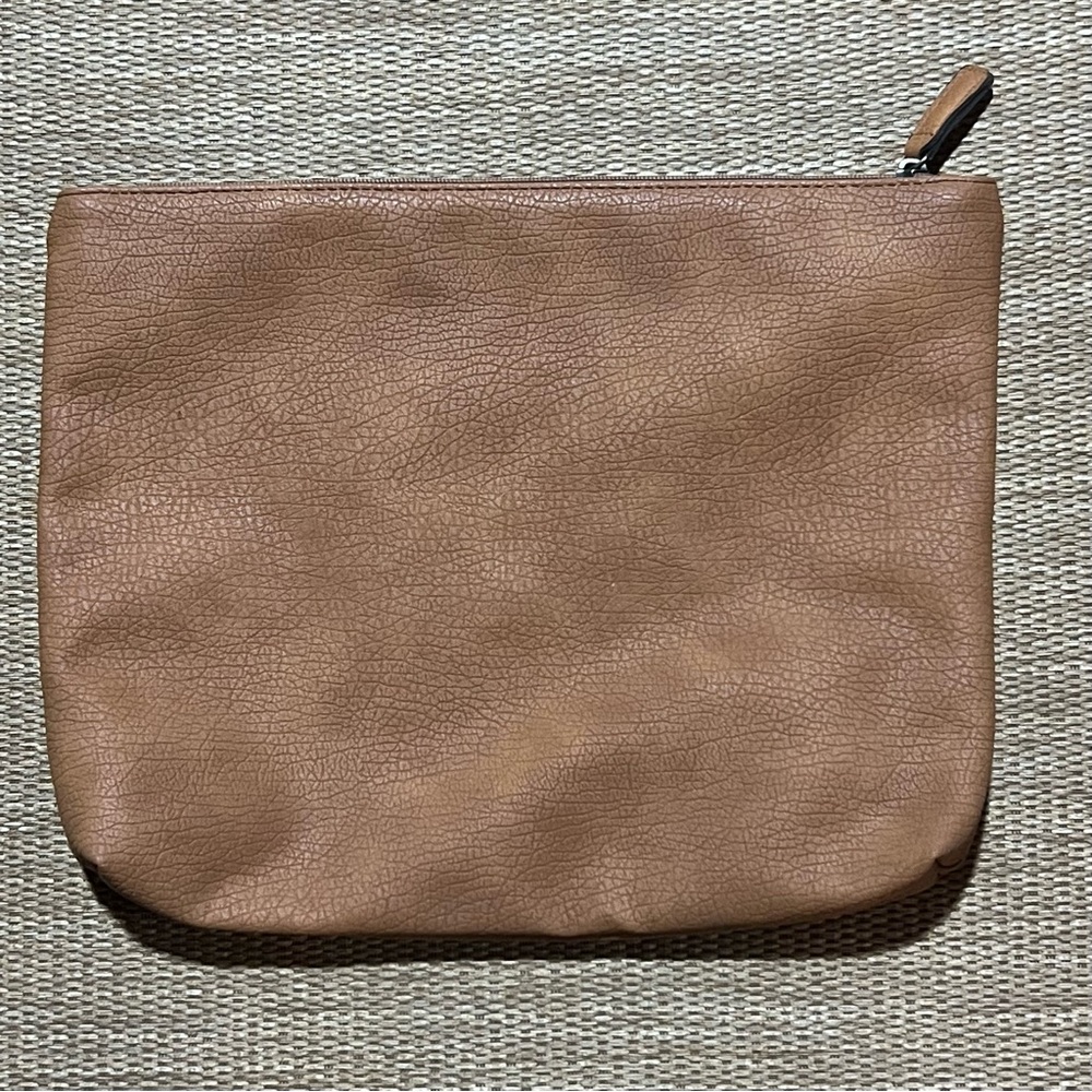 Free People Vegan Leather Soft Folio Tablet Case Ccognac Great Condition